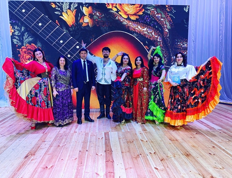 Ансамбль цыганской песни и танца «Чергэнори» принял участие в Этнокультурном фестивале «Единство через культуру»